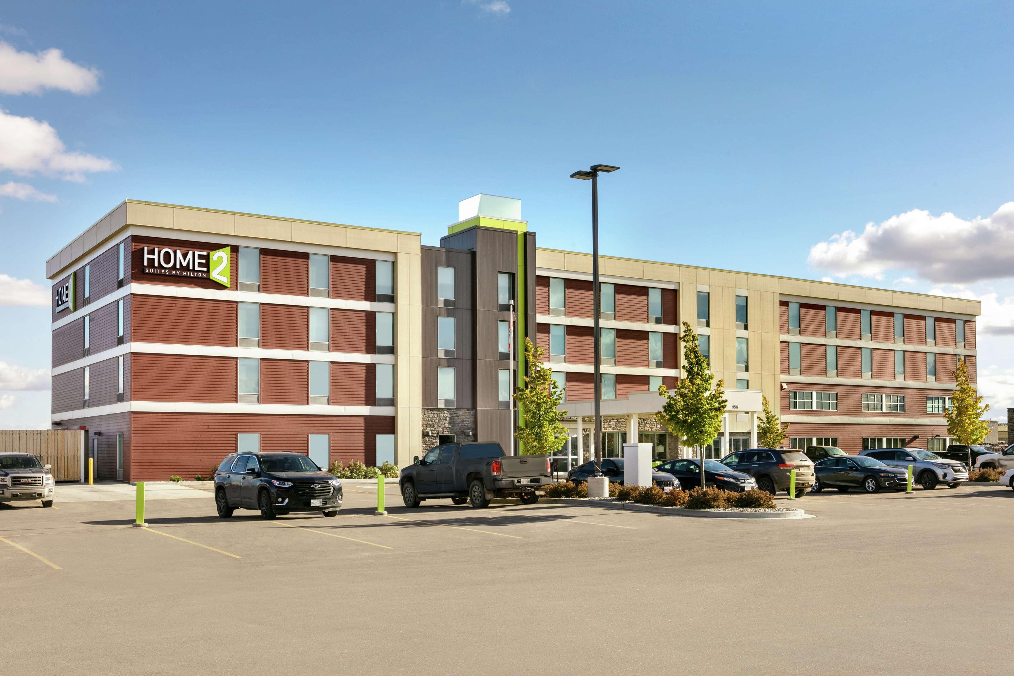 Home2 Suites By Hilton Fort St. John Екстериор снимка